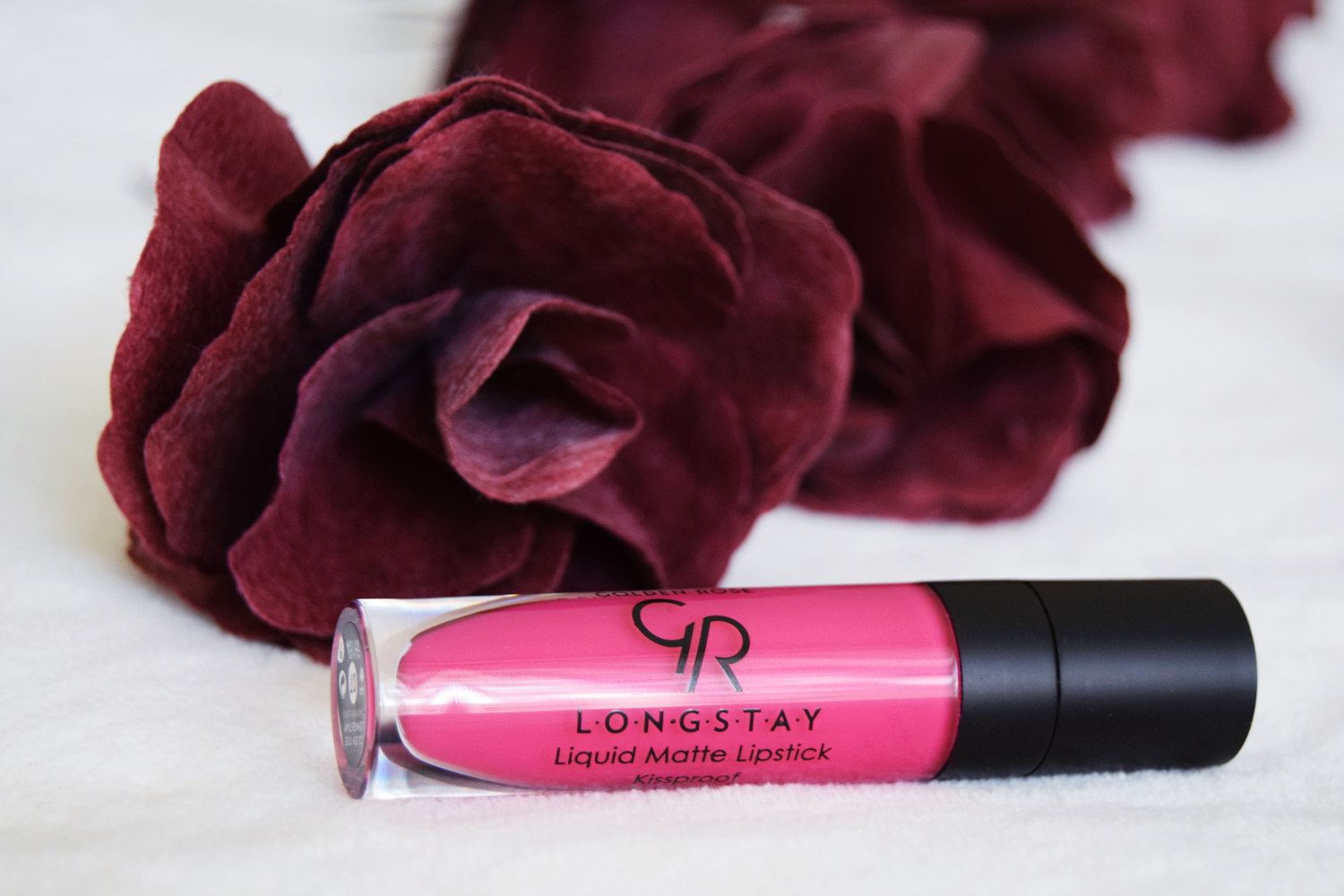 golden_rose_zalabell_beauty_blog_testing_lipstick_6